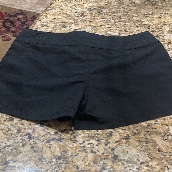 Island Escape board shorts - Picture 7 of 9